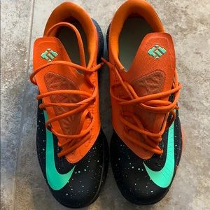 Men’s KD 6 Texas